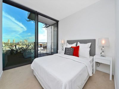 1104A / 2 Chippendale Way, Chippendale