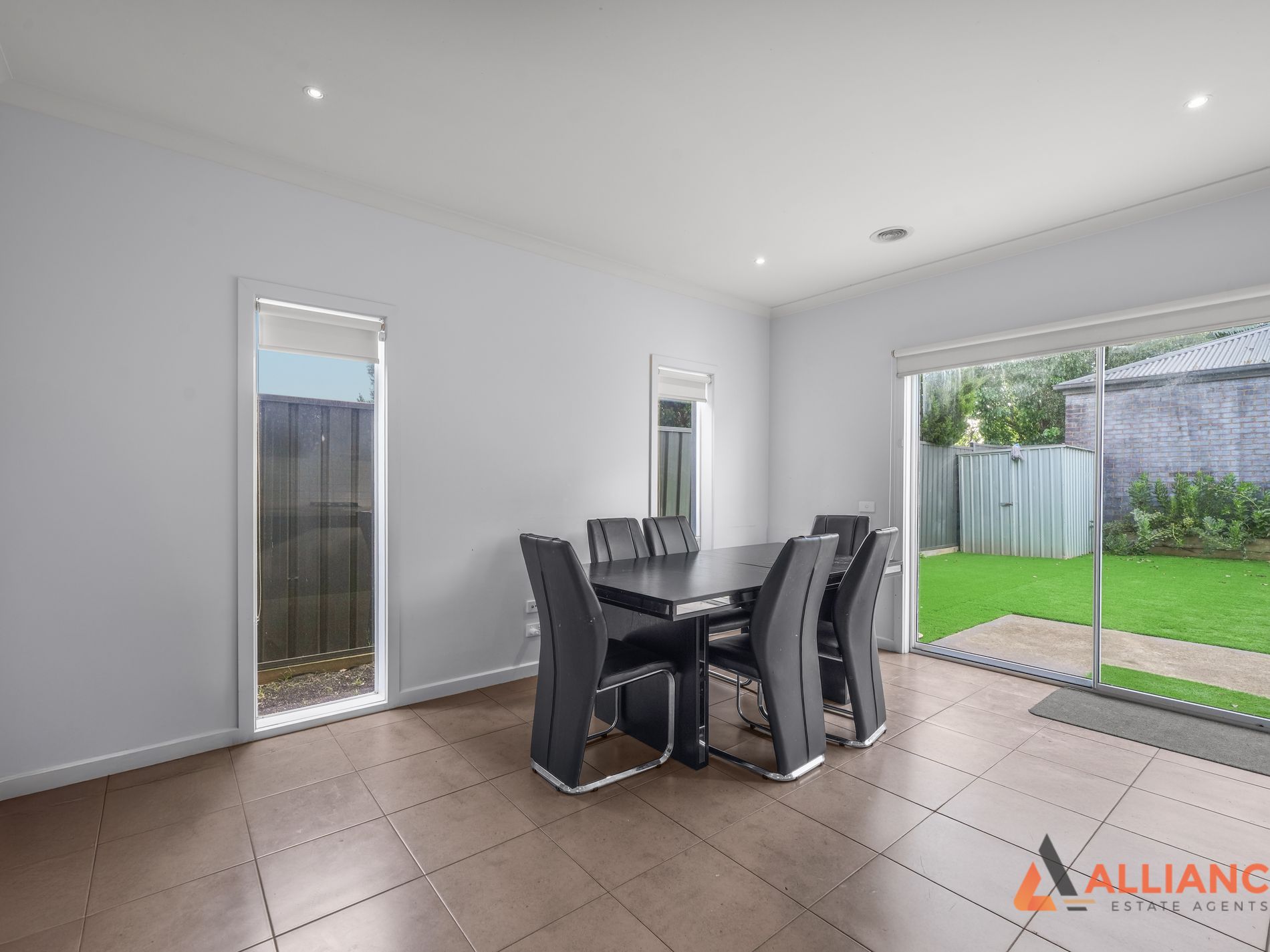 37 Kirkstead Grove, Craigieburn