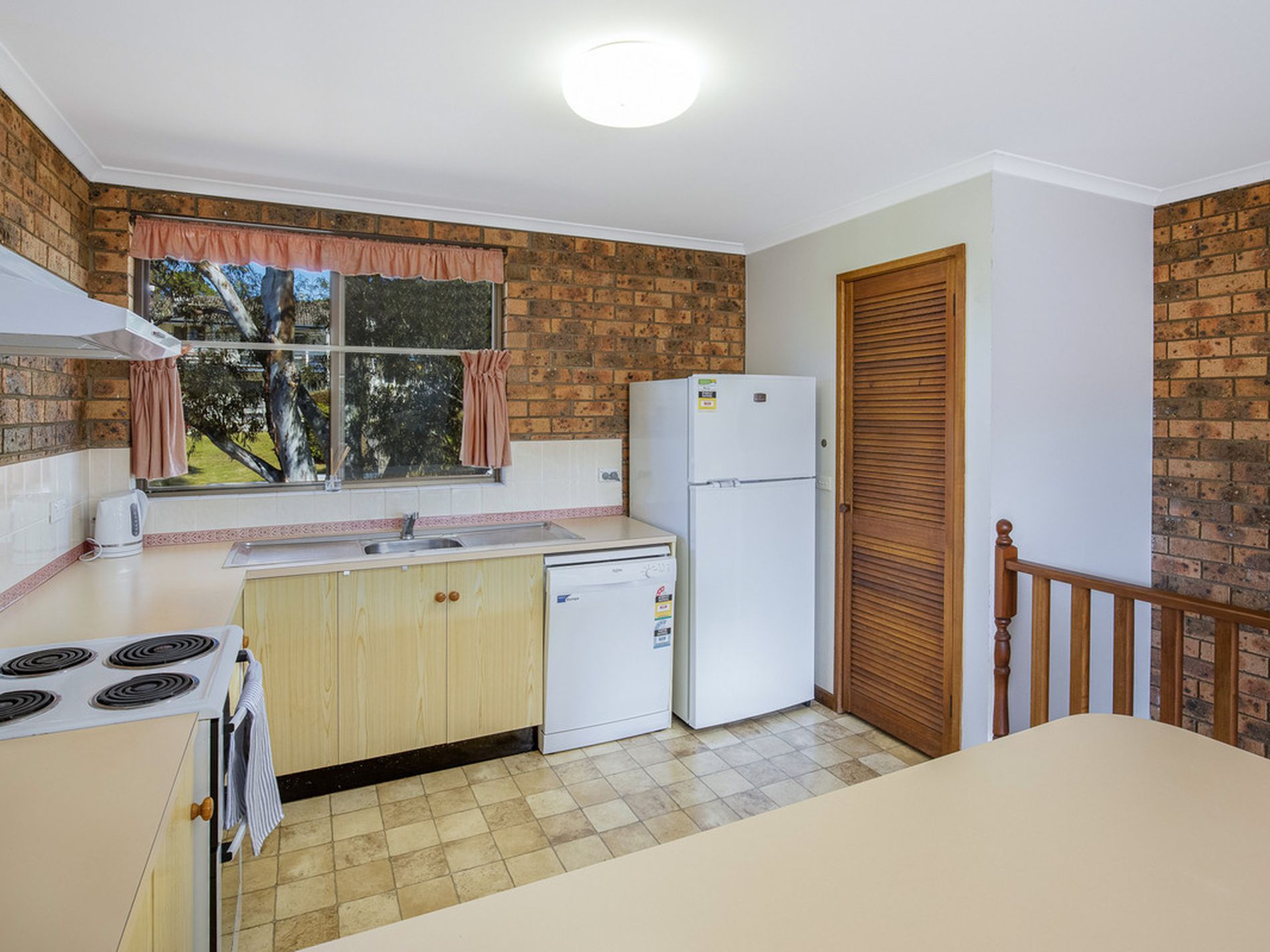 2 / 4 Kyeamba Street, Merimbula