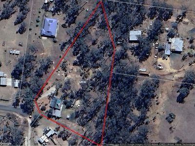 2 HUSTONS Road, Wondai