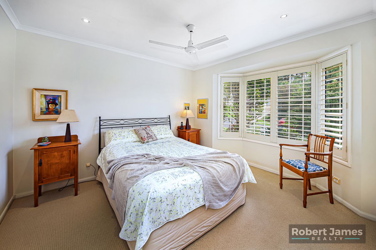 37 Gooloi Court, Tewantin