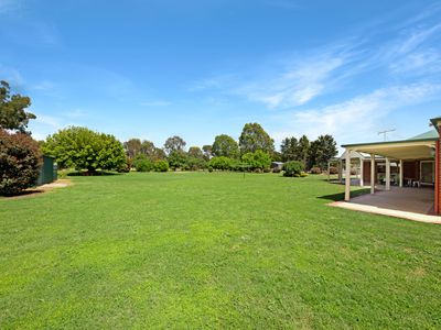 43 Boorhaman Road, North Wangaratta