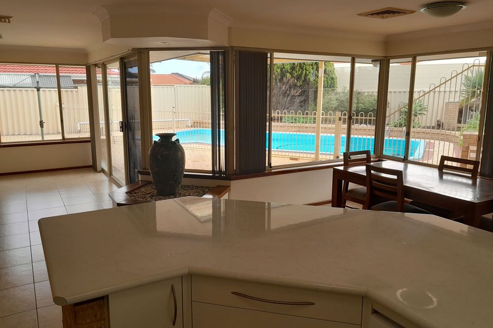14 KEEL COVE, Waikiki