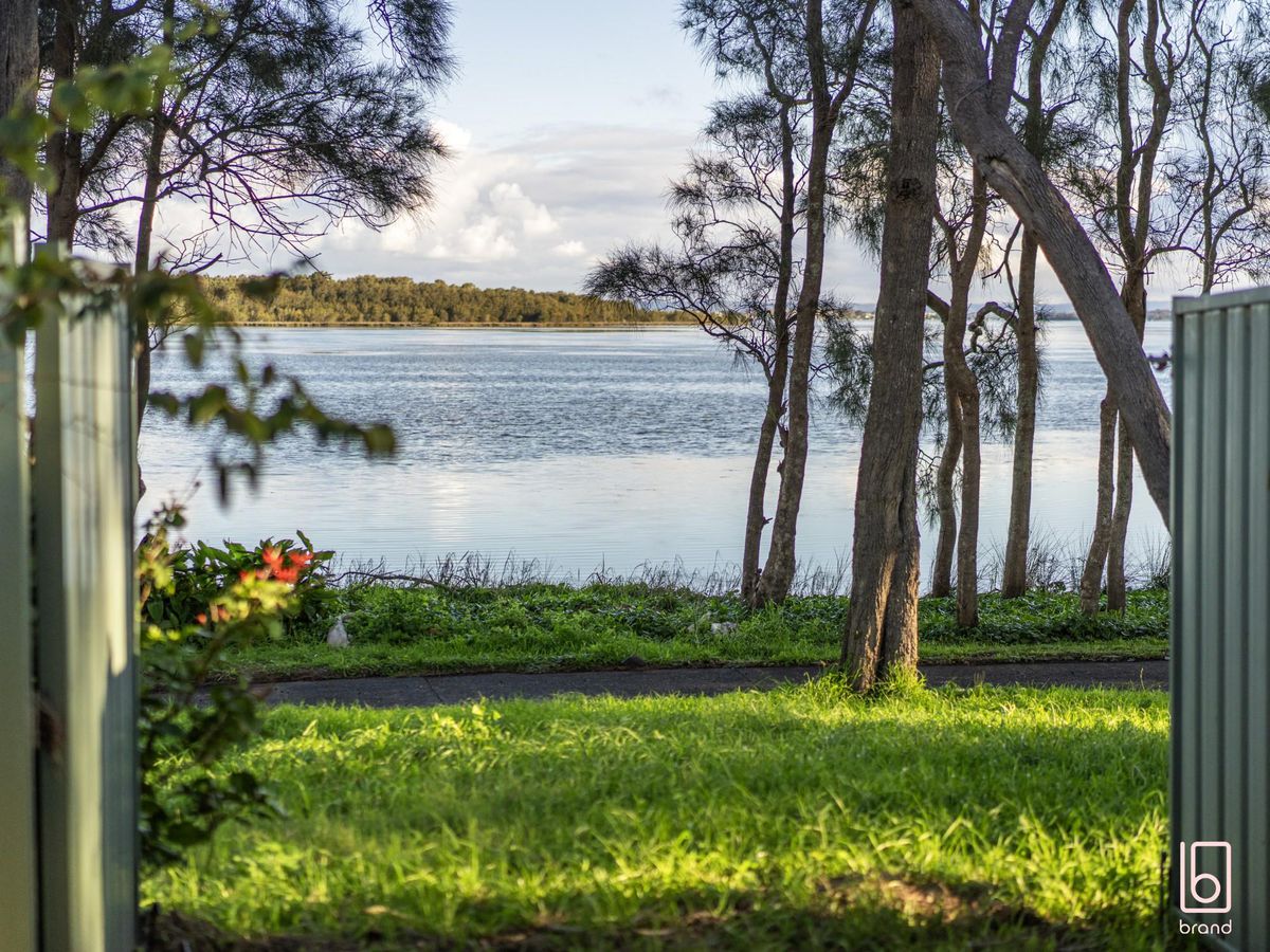 24 Diamond Head Drive, Budgewoi