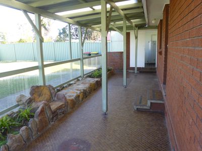 81 Wentworth Street, Oak Flats