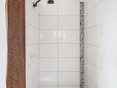 2 / 24 Pitt Street, North Hobart