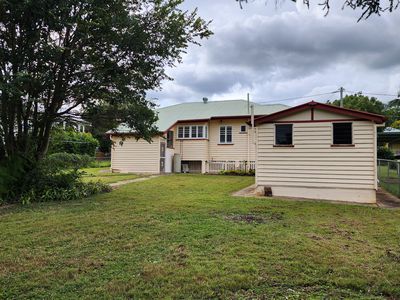 8 Thurso Street, North Booval