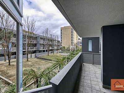 201 / 17 Dooring Street, Braddon