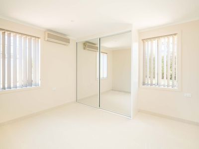 90 South Liverpool Road, Heckenberg