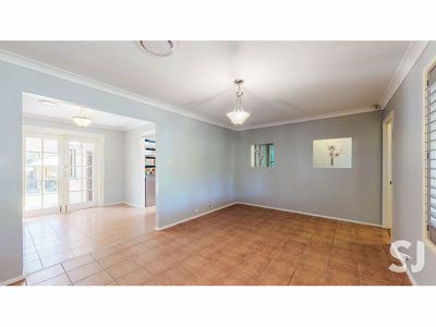 6 Mulga Court, Dubbo