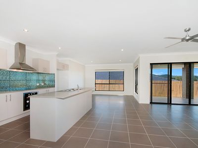 11 Cockatoo Ct, Mullumbimby