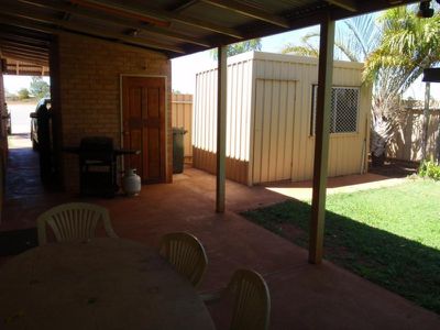 1 / 15 Kabbarli Loop, South Hedland