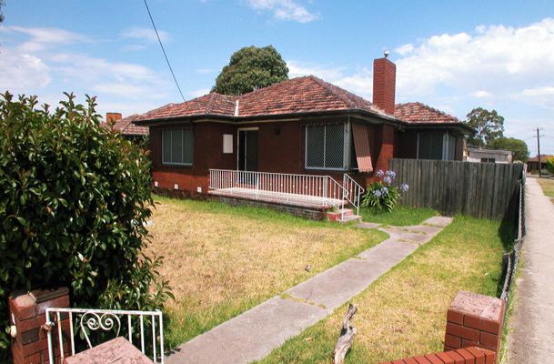 49 Craigieburn Road, Craigieburn