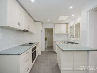 40 Cobine Way, Greenwood