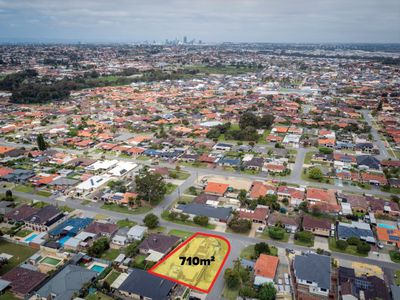 2 RESTON STREET, Balcatta