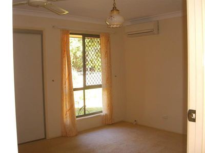 3 Quantock Court, Rochedale South