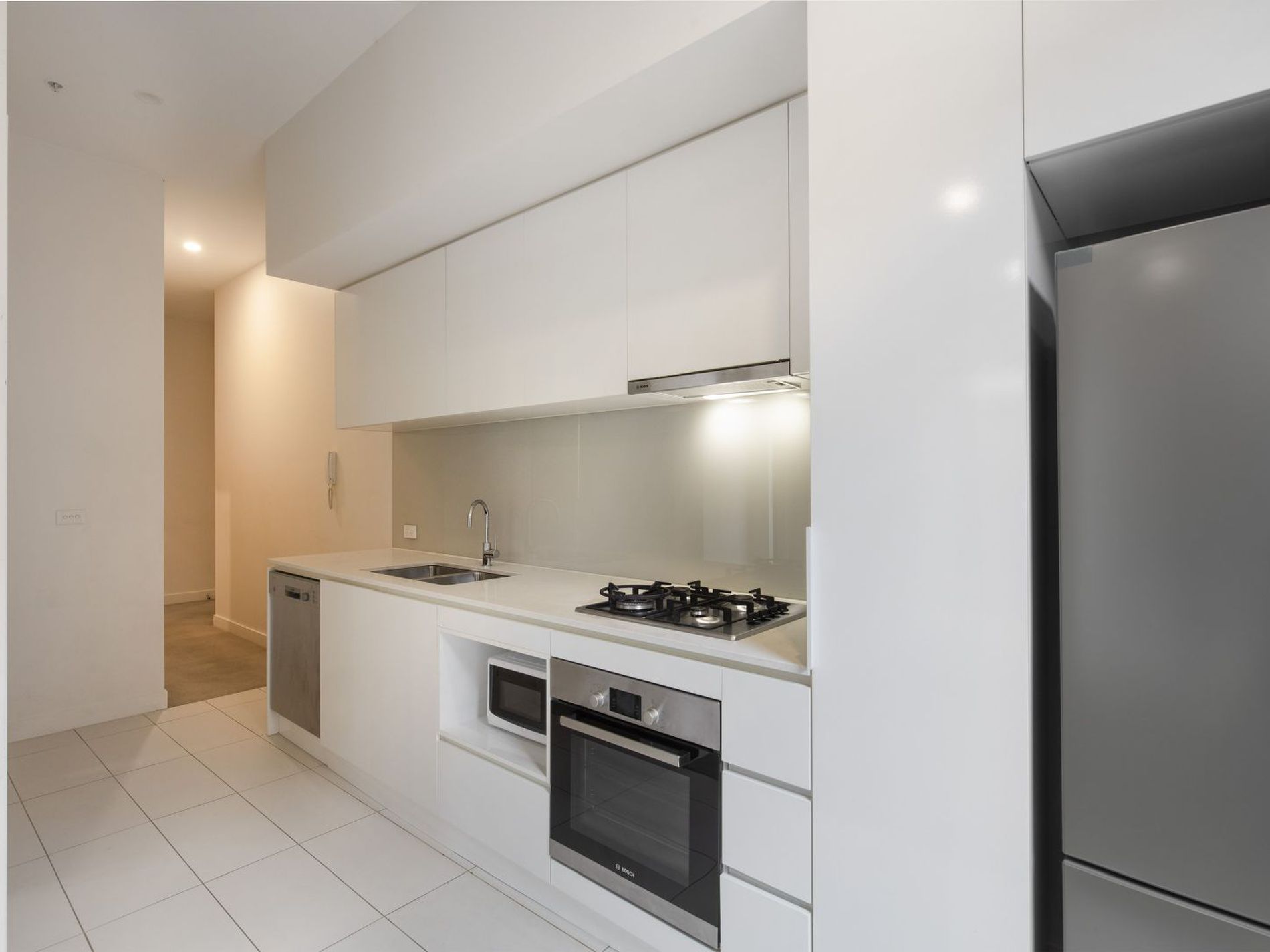 5 / 405 Neerim Road, Carnegie