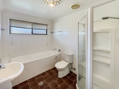100 Dalton Street, Dubbo