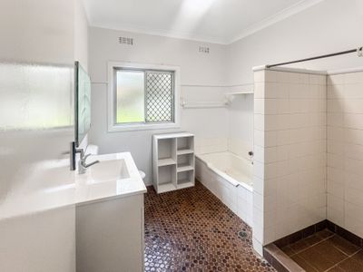 92 Dalton Street, Dubbo