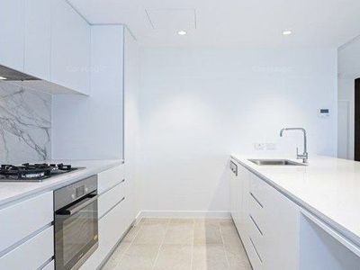 602 / 3 Northcliffe Terrace, Surfers Paradise