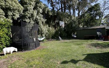 6 Young Street, Beaconsfield Upper