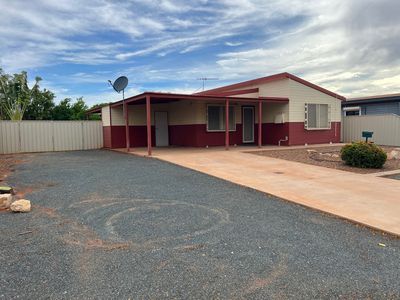 42 Nix Avenue, South Hedland