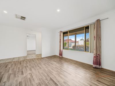 23 Mayhew Cross, Atwell