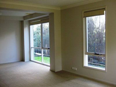 17 Dampier Crescent, Shell Cove