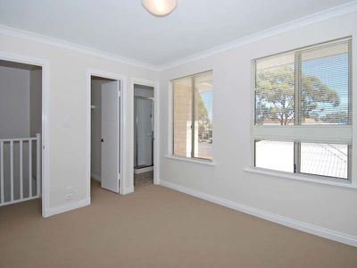 2 / 449-451 Hannan Street, Kalgoorlie