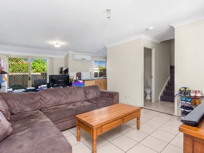 1/67 Lower King Street, Caboolture