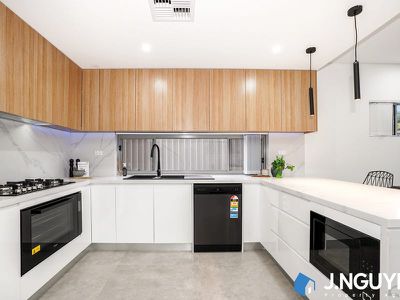 11A Foxlow Street, Canley Heights