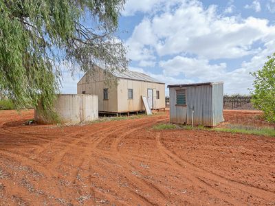 88 Parraweena Road, Coomealla