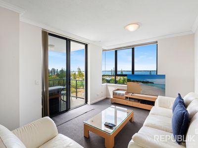 29 / 136 Marine Parade, Southport