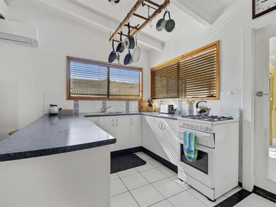 36 Alma Avenue, Fishermans Paradise