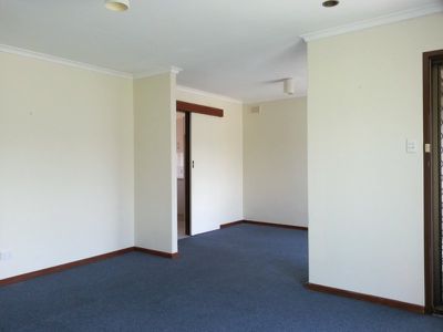 5 / 12 Riverside Court, Morphett Vale