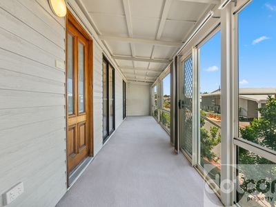 104 / 25 Mulloway Road, Chain Valley Bay