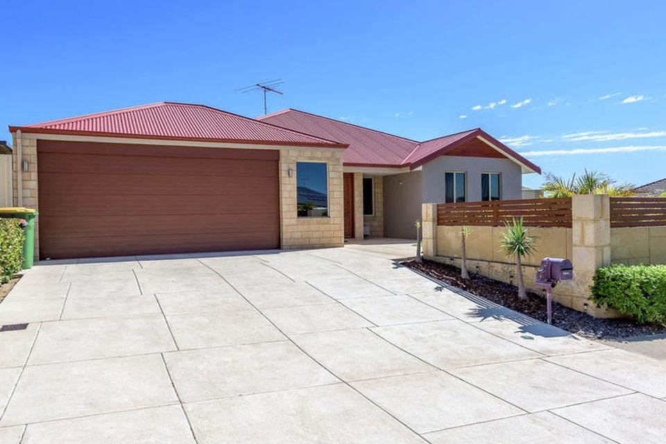 18 Forward Street , Baldivis
