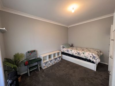 74 Twickenham Drive, Dubbo