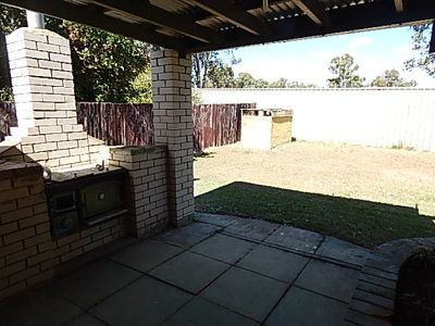 12 Bunker Avenue, Nanango