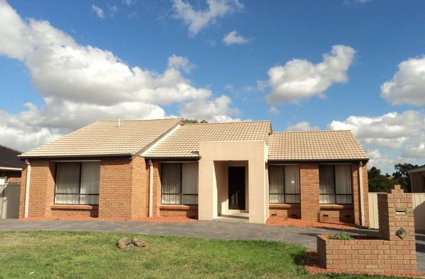 10 Smeaton Court, Craigieburn
