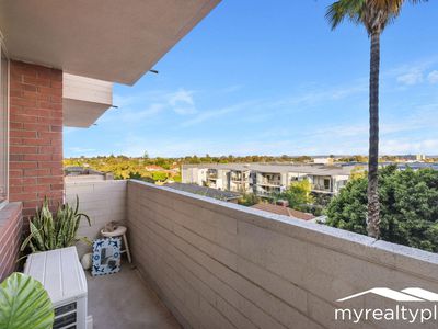 42 / 12 Tenth Avenue, Maylands