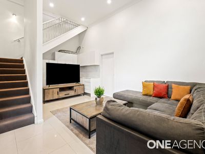 2 / 1 Backhouse Road, Lake Heights