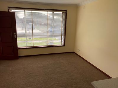 2 / 25 Thorpe Avenue, Hoppers Crossing