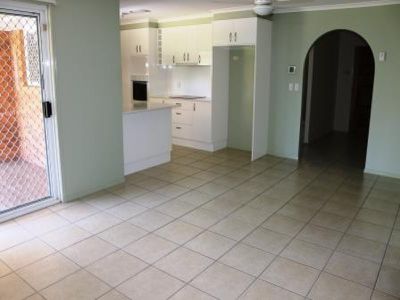 3 King Arthur Court, Urangan