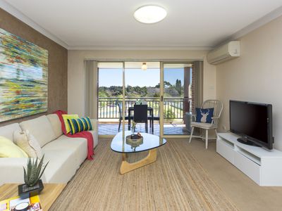 9 / 13 Cairds Avenue, Bankstown