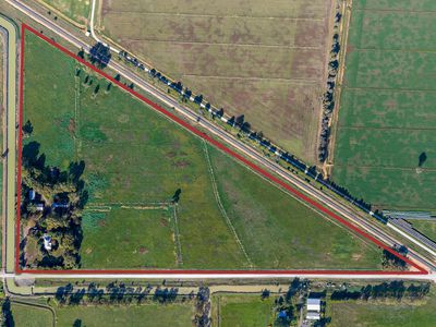 2101 McBain Road, Koyuga