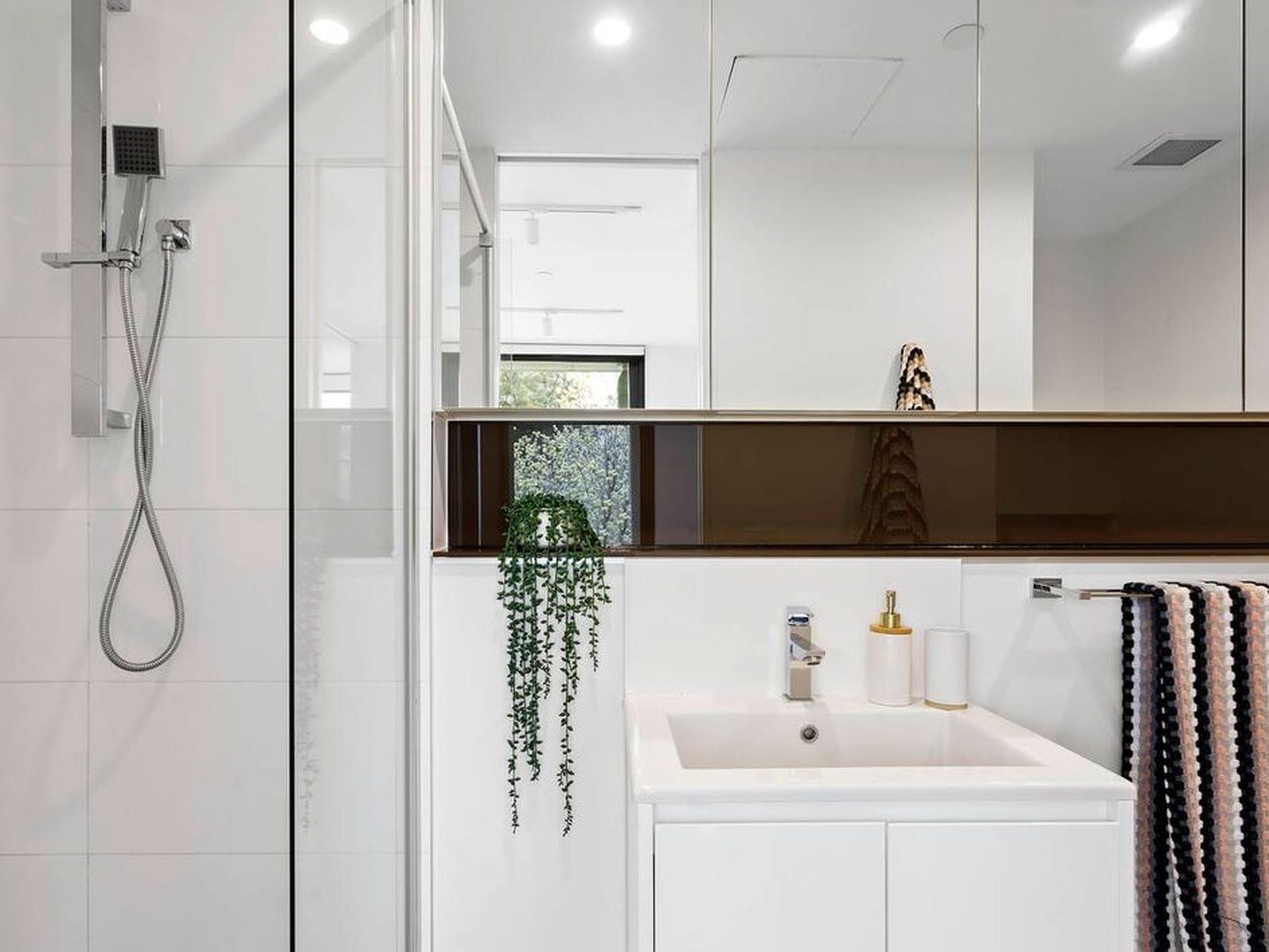 202 / 8 Princes Close, Prahran