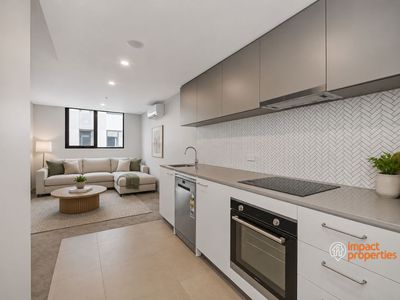 308 / 34 Oakden Street, Greenway