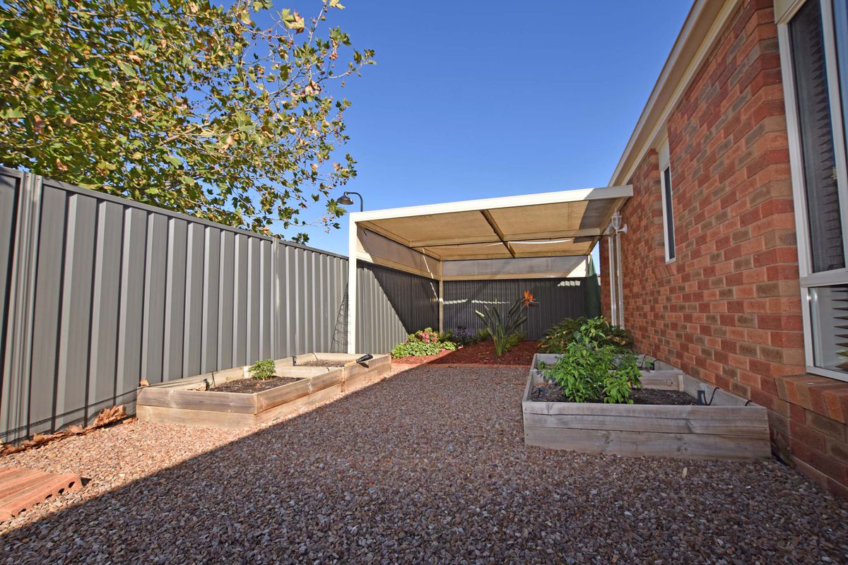 10 Eden Grove, Kyabram