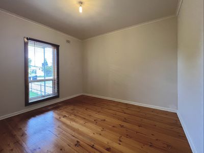 15 WHENNEN STREET, Millicent